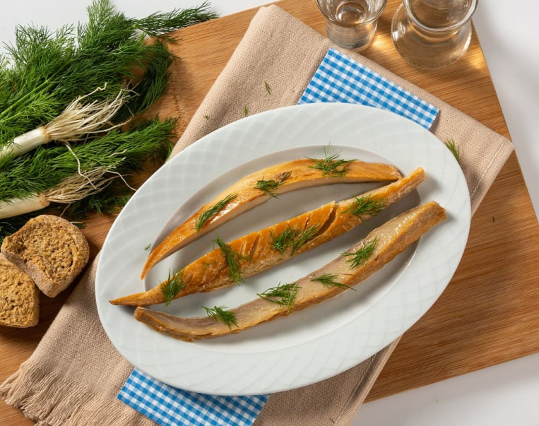 Tσιροσαλάτα σε λάδι (μπαστουνάκια)